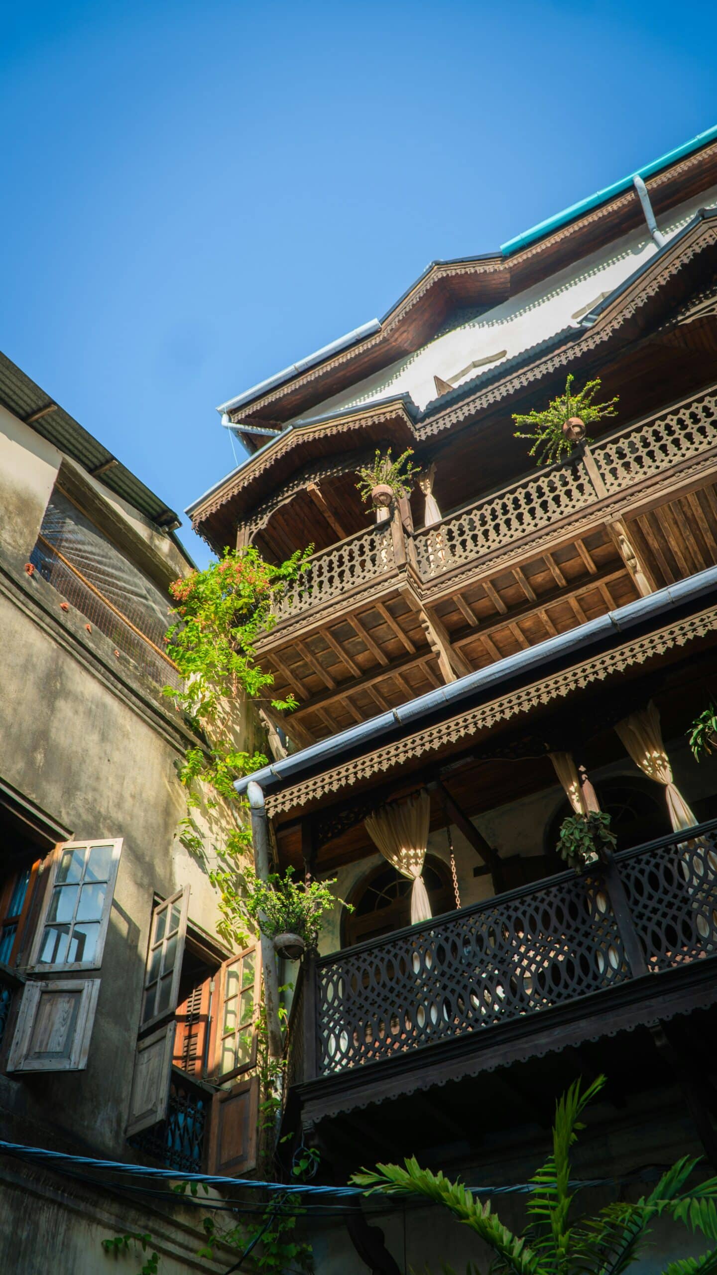 bart-van-der-lugt-8eKD8jFxlok-unsplash